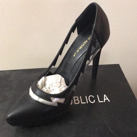 COPY - Never worn. Ladies pumps. - Picture 3 of 3